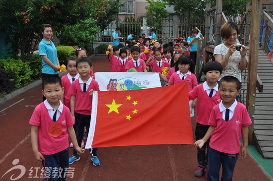 江蘇紅纓金盛花園幼兒園舉辦第五屆“貝貝”暨“陽(yáng)光體育”運(yùn)動(dòng)會(huì)