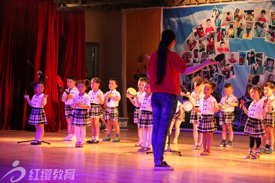 安徽滁州紅纓愛心•萬豪幼兒園舉辦慶六一文藝匯演