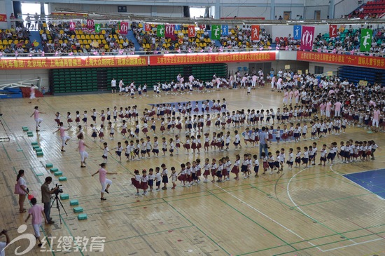 廣西玉林紅纓工會(huì)幼兒園舉辦“六·一”活動(dòng)