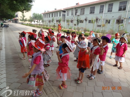 河南范縣紅纓育才幼兒園“六一”操節(jié)展示取得圓滿(mǎn)成功