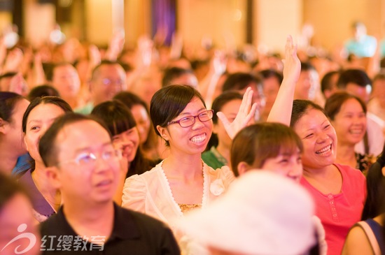 湖南郴州紅纓小杜鵑幼兒園召開專家報(bào)告會(huì)