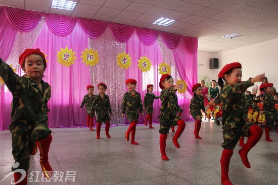 四川峨眉紅纓希望藝術(shù)幼兒園舉辦重陽節(jié)主題活動(dòng)