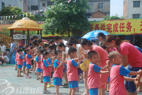 廣西興業(yè)紅纓新天地實(shí)驗(yàn)幼兒園慶六一活動(dòng)