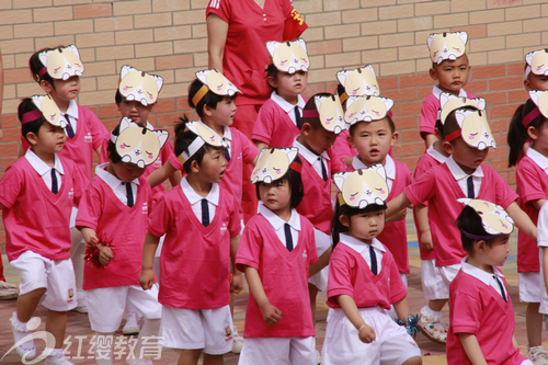 寧夏靈武紅纓童樂(lè)華庭幼兒園舉辦慶“六一”活動(dòng)