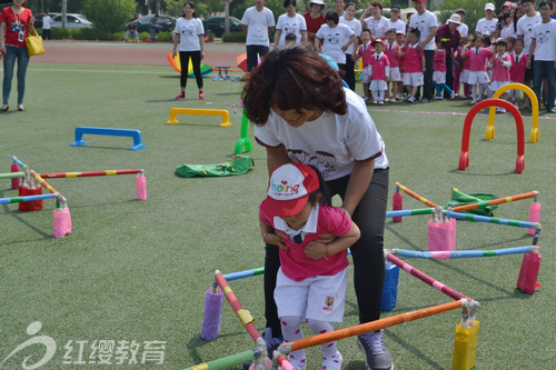 山東青島紅纓藝星幼兒園春季運動會圓滿落幕