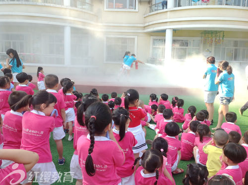 浙江武義紅纓青少年宮藝術(shù)幼兒園消防演練活動(dòng)